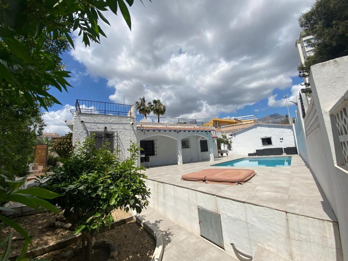 Villa Con Piscina A Un Paso De La Playa 베니돔 외부 사진