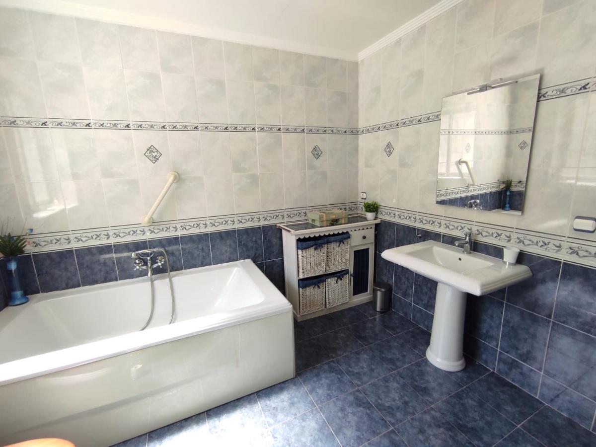 Villa Con Piscina A Un Paso De La Playa 베니돔 외부 사진